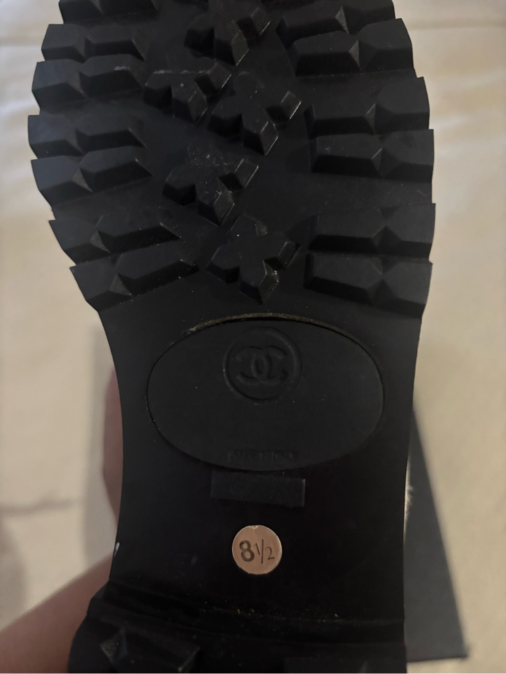 RARE Vintage Chanel White & Black Leather CC Combat Boots – Size 8.5 - Picture 9 of 9